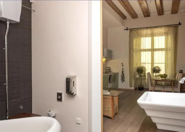 Spacious In The Heart Of Old Town