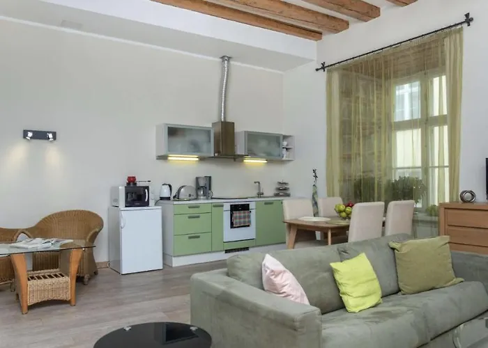 Spacious In The Heart Of Old Town * تالين